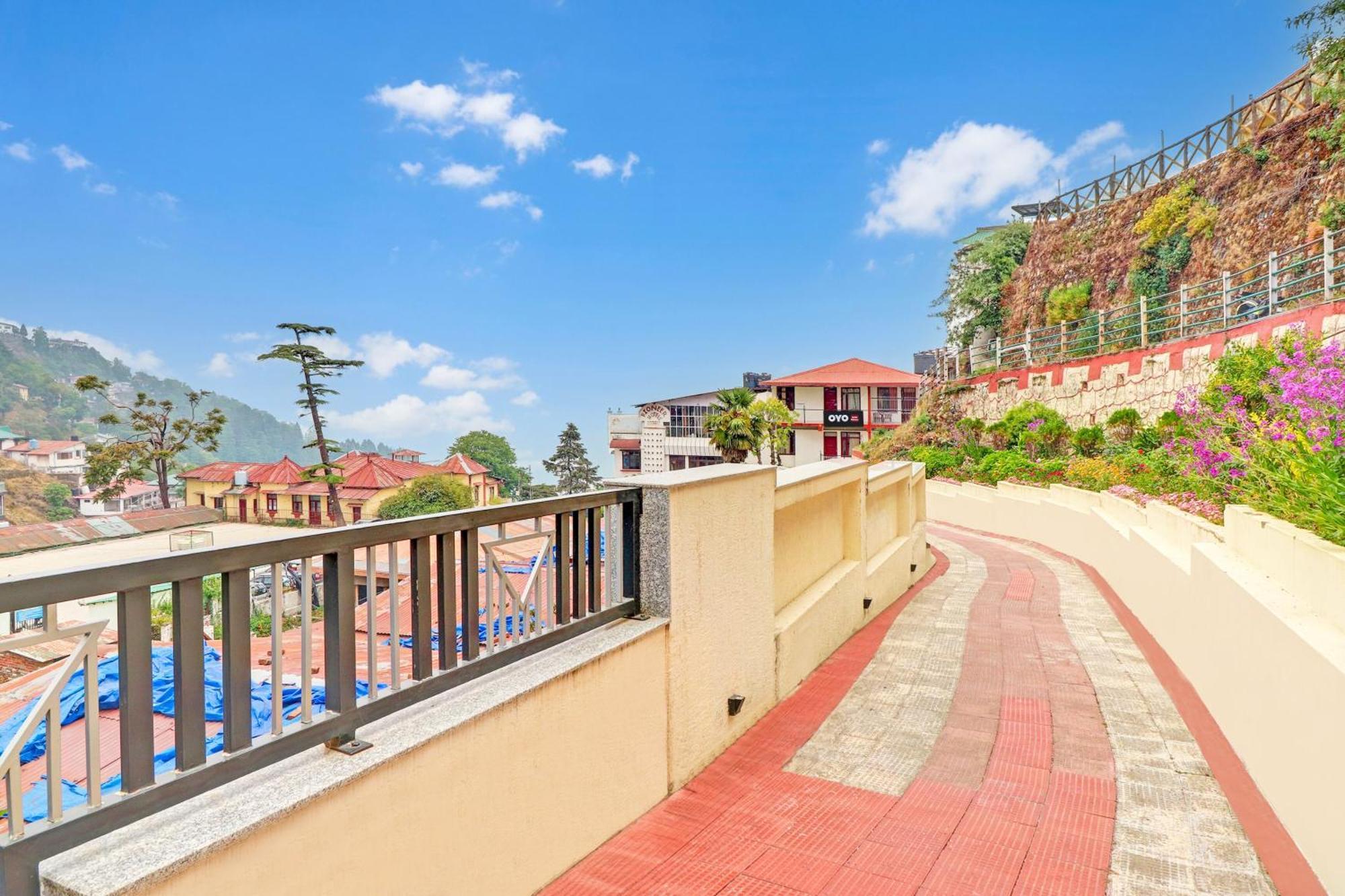 Hotel Super Collection O Pioneer Mussoorie Exterior foto